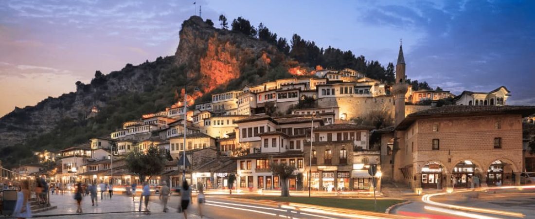 Berat | CANVA PRO