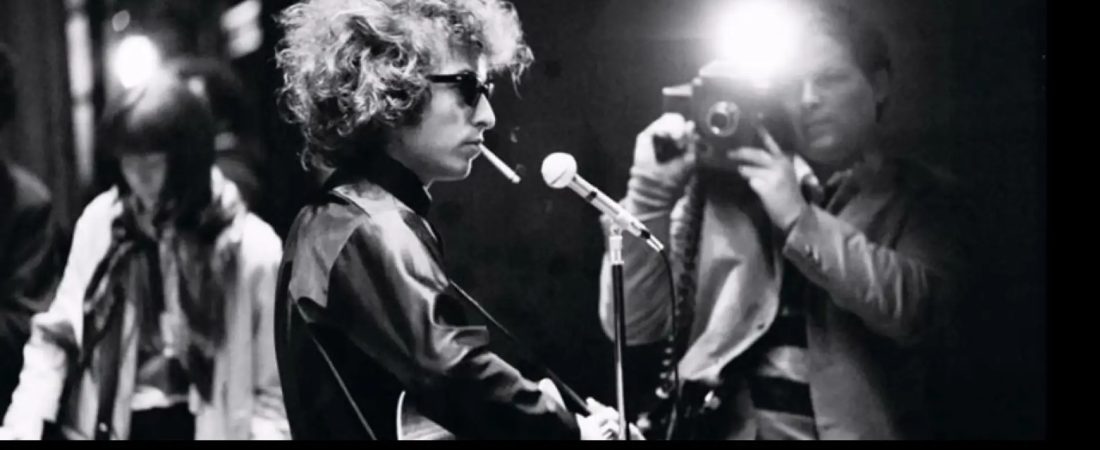 Bob-Dylan-en-el-cine-un-enigma-fascinante-detras-de-la-pantalla-intriper.jpg