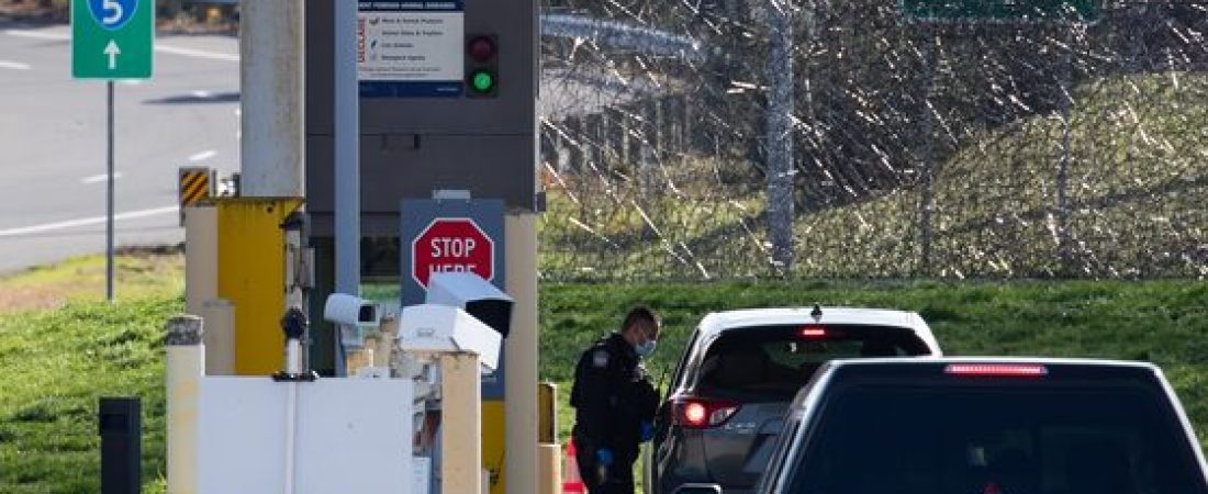 Canadienses-en-EE.UU_.-enfrentan-restricciones-de-viaje-por-controles-fronterizos-intriper.jpg
