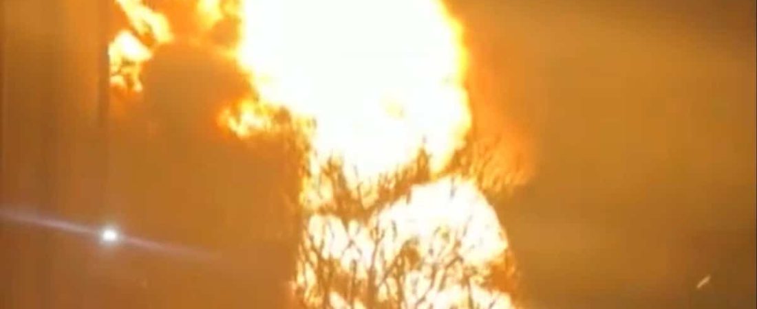 Caos-global-en-viajes-por-incendio-cerca-del-aeropuerto-Heathrow-intriper.jpg