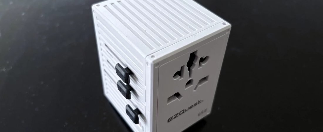 Cargador-USB-C-de-viaje-para-5-dispositivos-al-mismo-tiempo-intriper.jpg