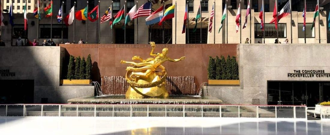 Chanel N°5 celebra su aniversario número 100 en Rockefeller Center, Nueva York