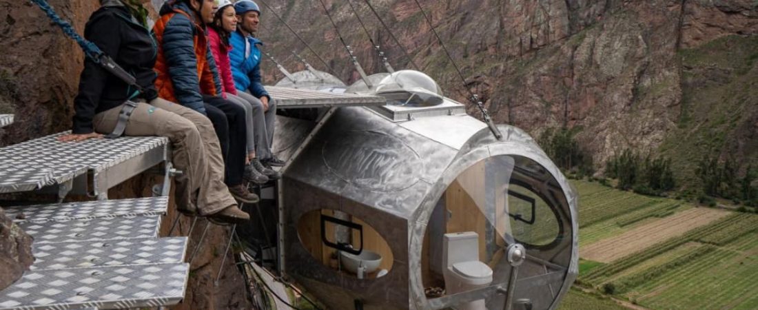 Conoce el primer hotel colgante del mundo está en Perú y sus cápsulas de vidrio desafían la gravedad