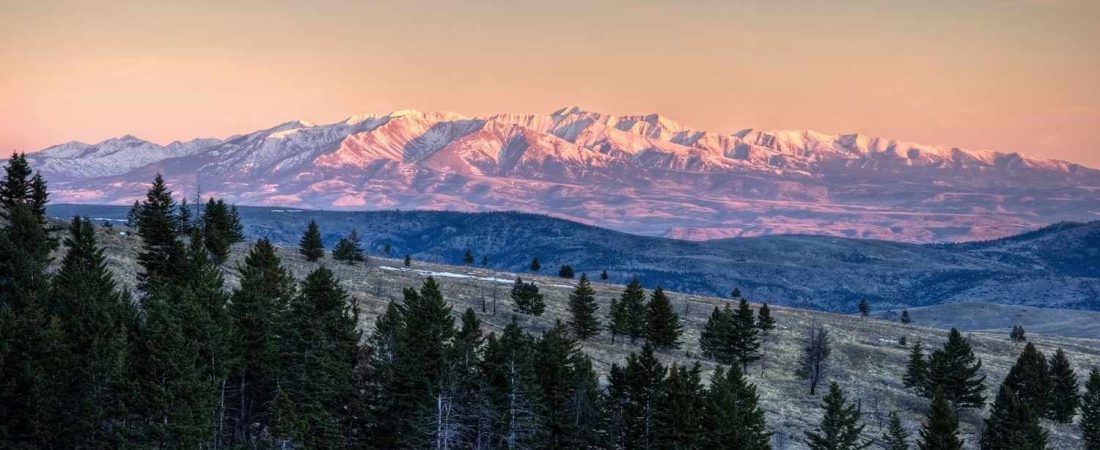 Descubre-la-increible-cordillera-oculta-de-Montana-para-hacer-senderismo-intriper.jpg