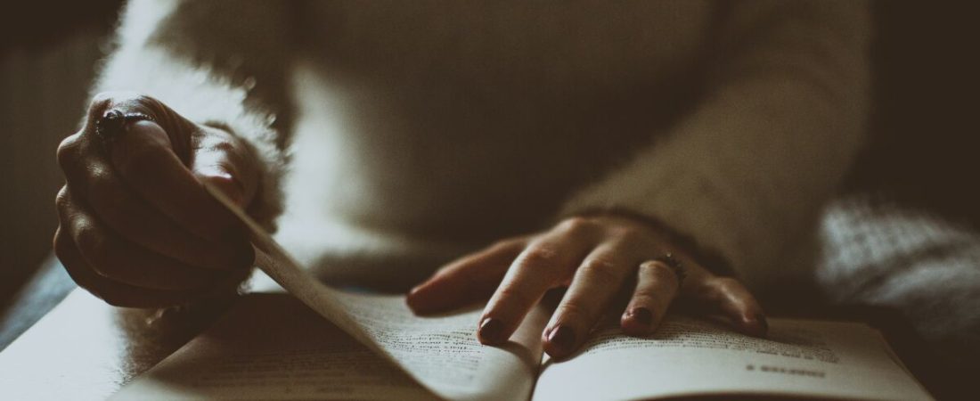 Descubre-tu-proximo-libro-ideal-respondiendo-estas-17-preguntas-intriper.jpg