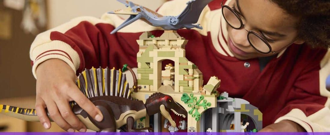 Dinosaurios-iconicos-de-Jurassic-World-Rebirth-cobran-vida-en-LEGO-intriper.jpg