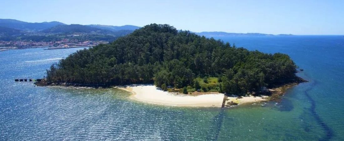 Dónde queda y cómo visitar Isla de Tambo, un patrimonio natural protegido por Google Maps-0