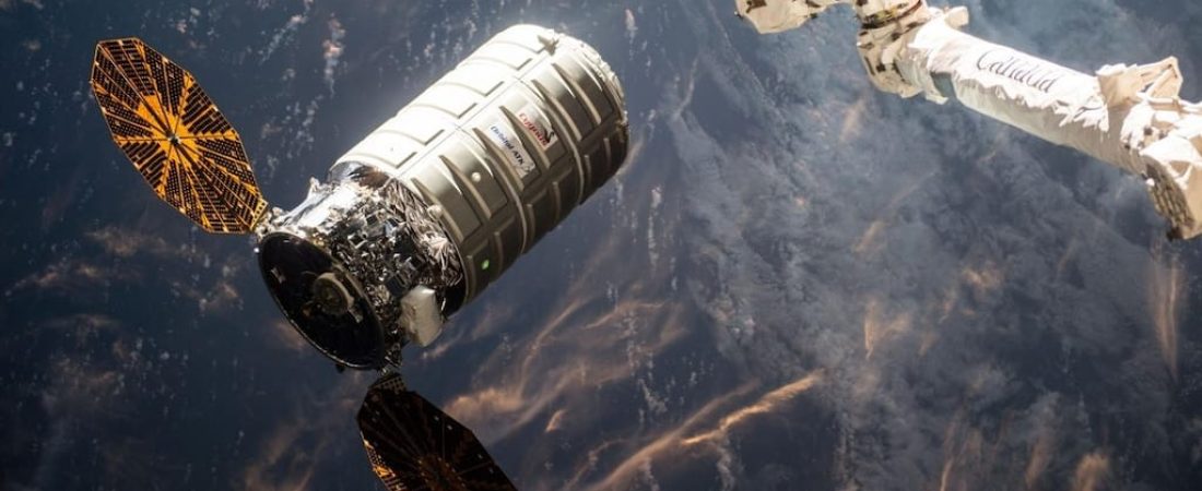El-robot-espacial-que-revolucionara-la-limpieza-de-desechos-cosmicos-intriper.jpg