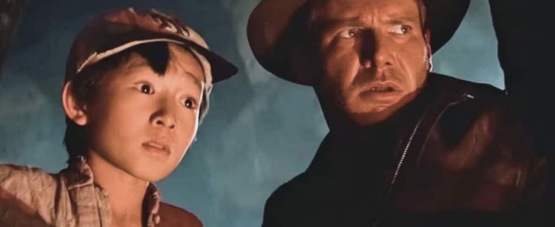 Harrison-Ford-consolo-a-Ke-Huy-Quan-en-Indiana-Jones-intriper.jpg