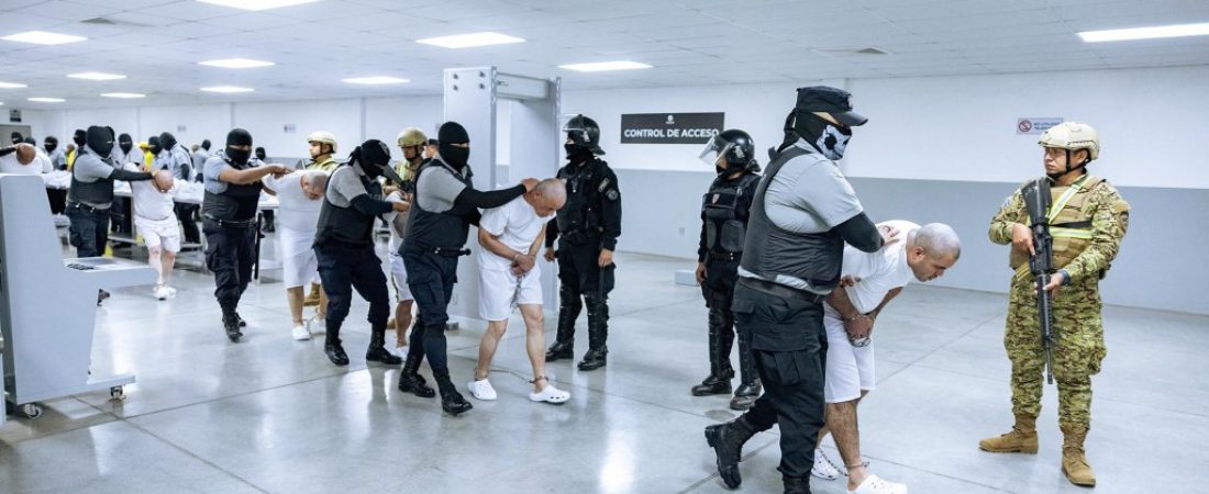 Hombre-deportado-por-error-a-El-Salvador-pese-a-estatus-legal-intriper.jpg