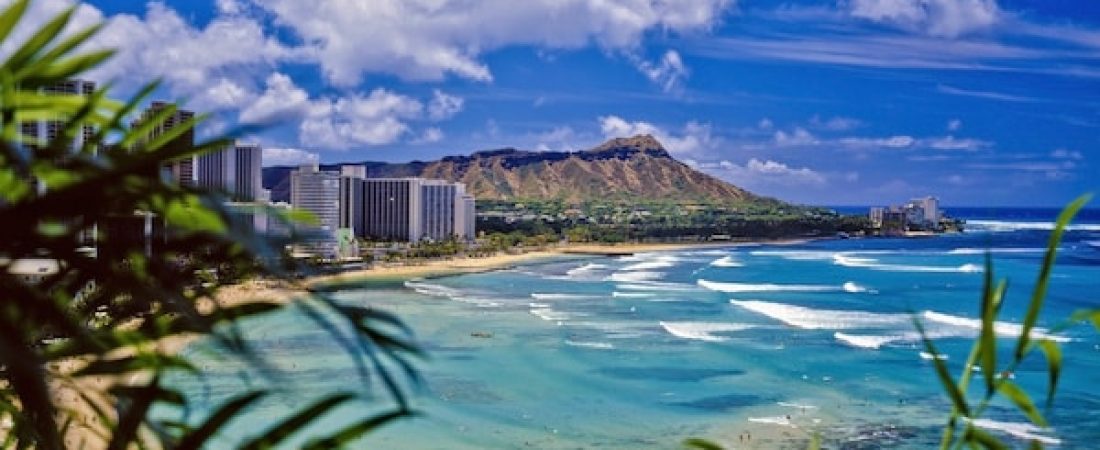 waikiki beach and diamond head