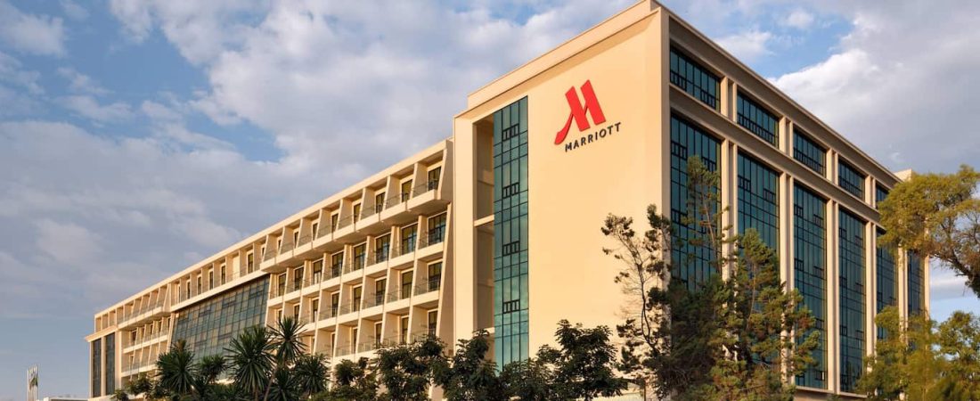 La cadena de hoteles Marriott se compromete a tener emisiones netas cero para 2050