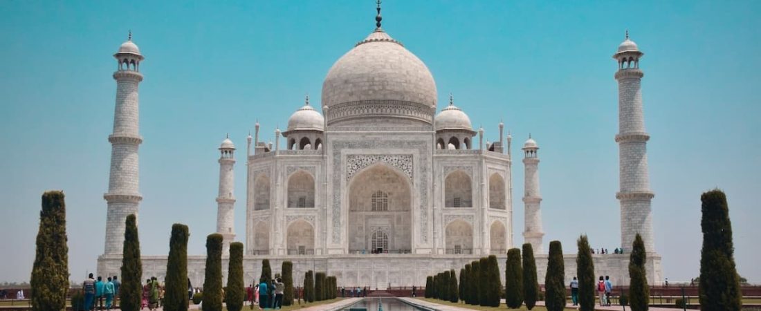 India vuelve a recibir a turistas internacionales que lleguen en vuelos comerciales