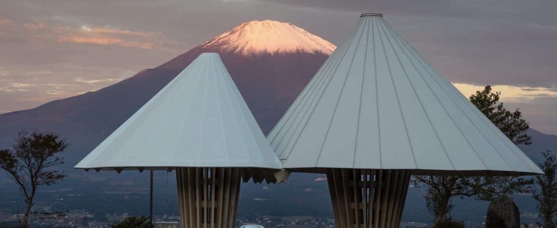 Japón diseña baños públicos inspirados en el monte Fuji-3