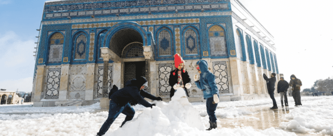 Jerusalén se tiñe de blanco tras una extraña nevada