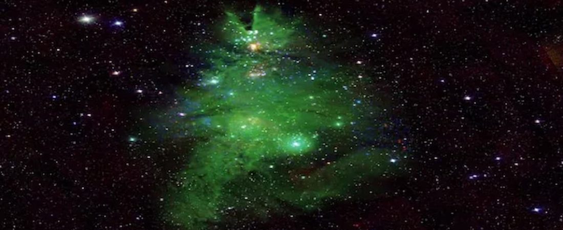 La NASA comparte una foto de un cúmulo de estrellas que parecen un árbol de Navidad