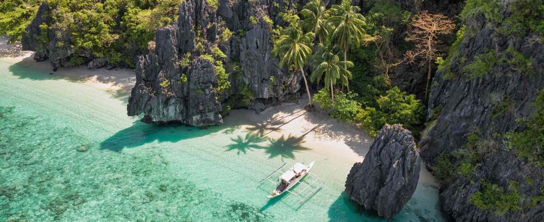 La-mejor-playa-de-Asia-con-arena-blanca-y-aguas-cristalinas-intriper.jpg