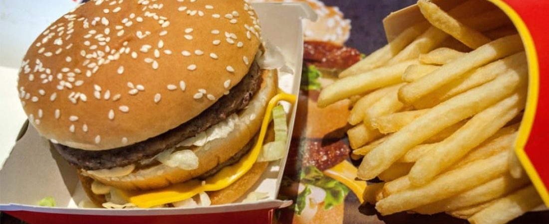 McDonald´s anuncia que comenzó a suprimir colorantes y saborizantes artificiales en el 90% de sus productos en tiendas de México
