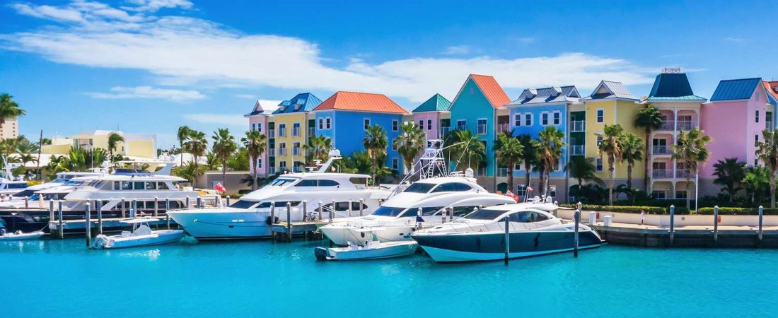 Mejor-destino-de-navegacion-en-el-Caribe-con-aguas-turquesas-intriper.jpg