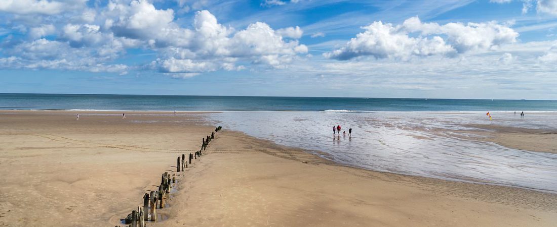 Mejores-playas-del-Reino-Unido-para-visitar-en-otono-2024-intriper.jpg