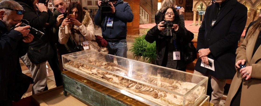 NM9kCX4yc_1200x630__1