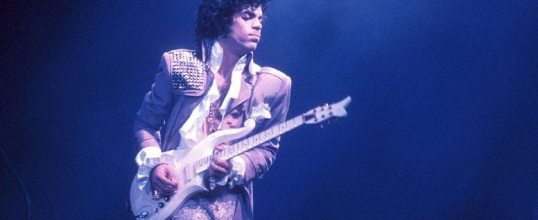 Netflix-cancela-polemico-documental-sobre-Prince-y-no-vera-la-luz-intriper.jpg