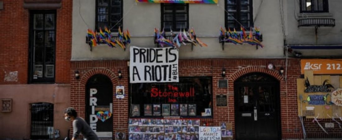 Nueva York Stonewall, el emblemático bar LGTBI, pide ayuda de donaciones para no cerrar 1