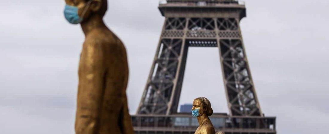 París anuncia el uso obligatorio de mascarillas en zonas concurridas