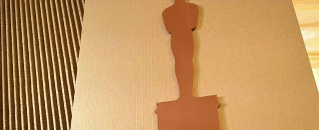 Premios-Oscar-2025-fecha-horario-presentadores-y-donde-ver-en-vivo-intriper.jpg