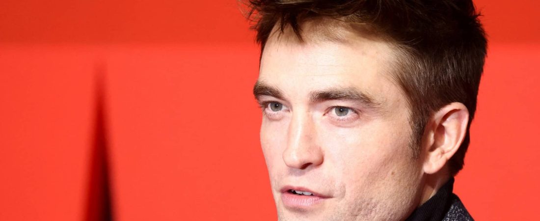 Robert-Pattinson-cree-que-es-demasiado-mayor-para-ser-Batman-intriper.jpg