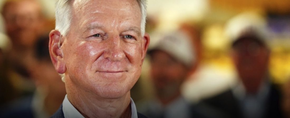 Senador-Tommy-Tuberville-anuncia-candidatura-a-gobernador-de-Alabama-2026-intriper.jpg