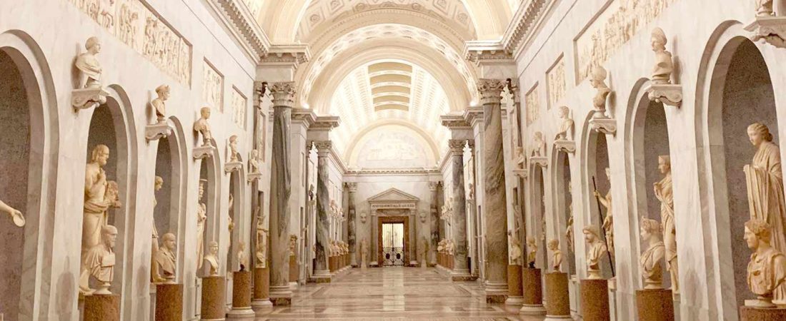 Tour-nocturno-exclusivo-al-Vaticano-sin-multitudes-por-un-dia-intriper.jpg