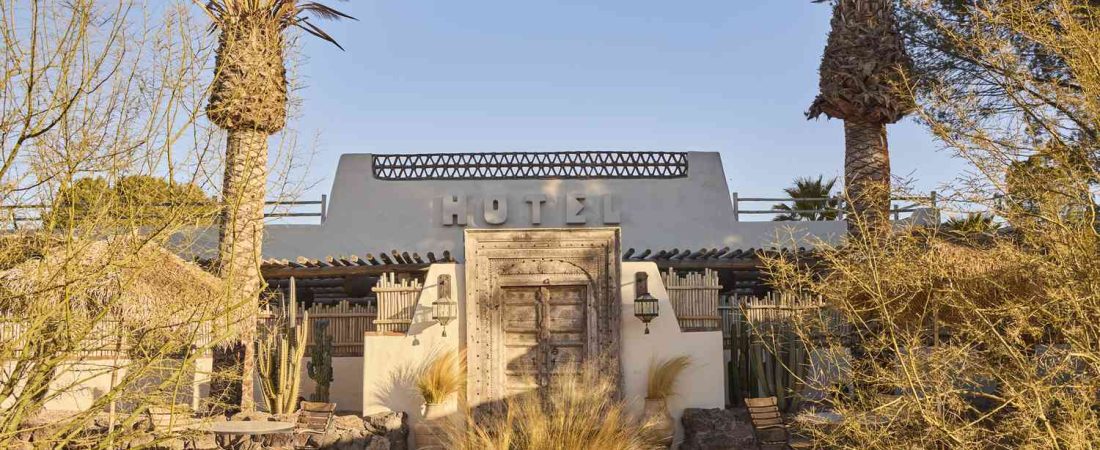 Tres-amigos-reviven-resort-abandonado-y-transforman-un-pueblo-en-California-intriper.jpg