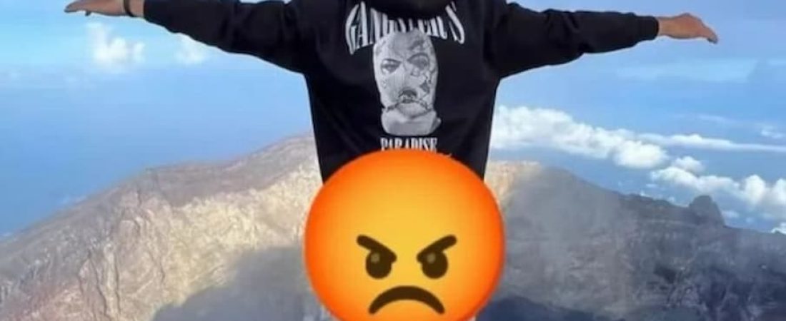 Turista ruso enfrenta deportación después de tomarse una foto desnudo en un lugar sagrado en Bali