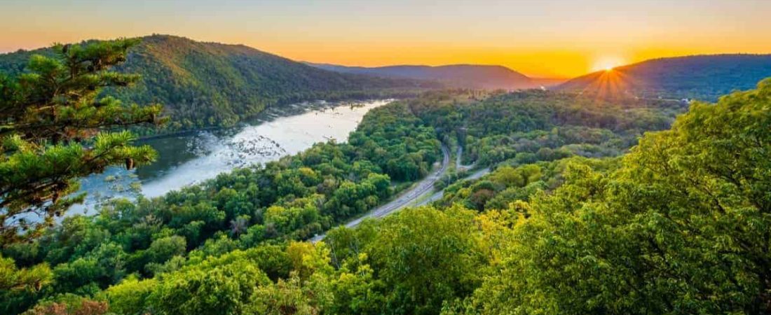 West-Virginia-Weverton-Cliffs