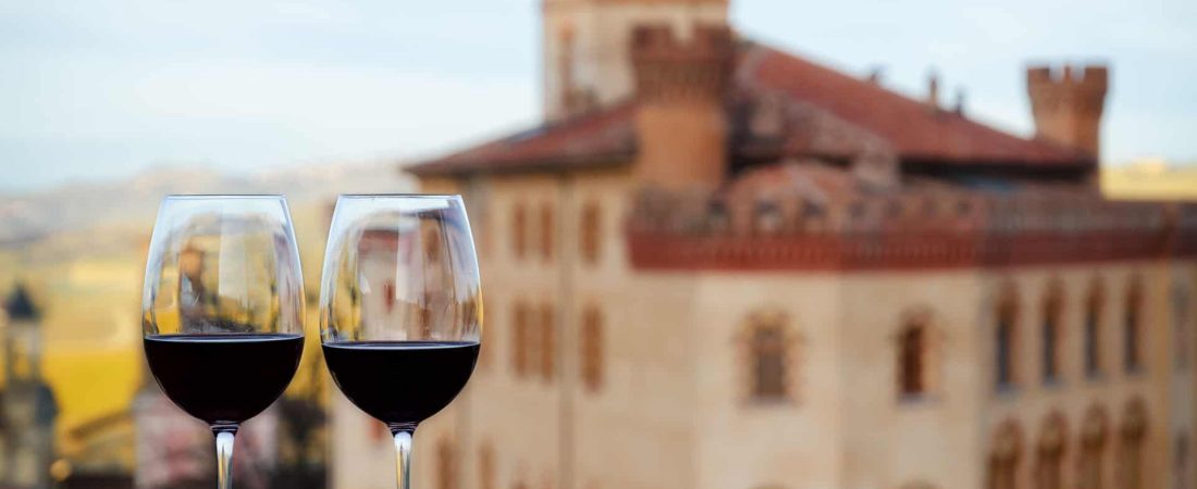 La localidad italiana de Barolo fue elegida como la Ciudad del Vino 2021