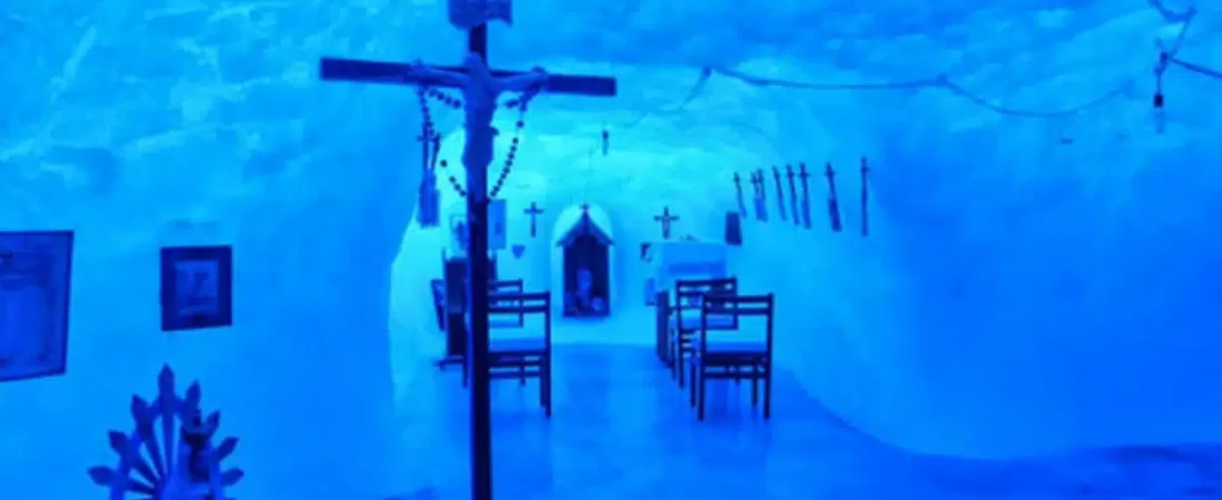 capilla-antartida.jpg