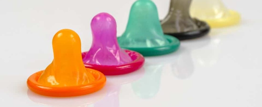 condoms-3112008_960_720