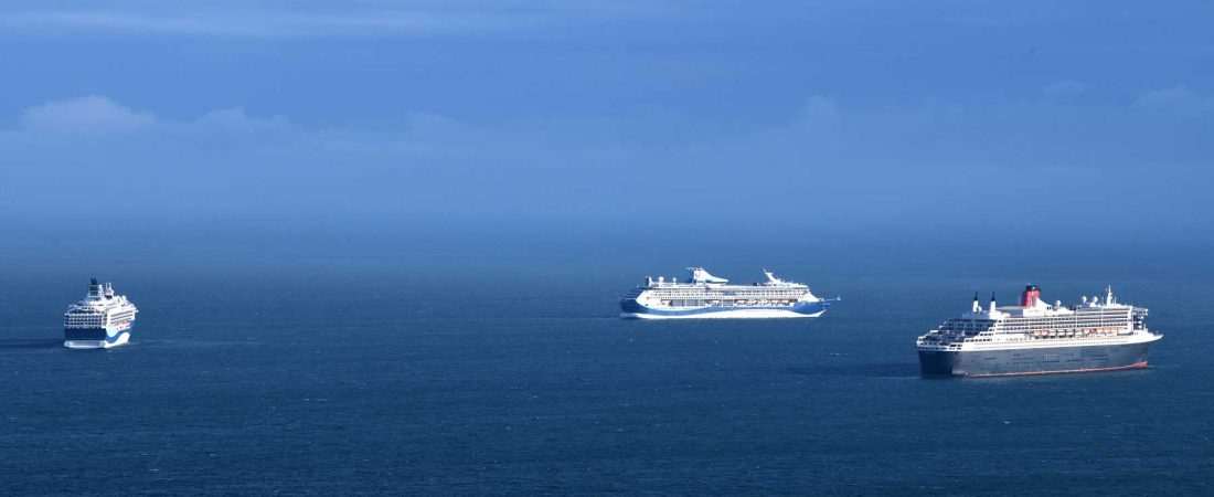 Los cruceros vacíos se convirtieron en la nueva atracción del Canal de la Mancha