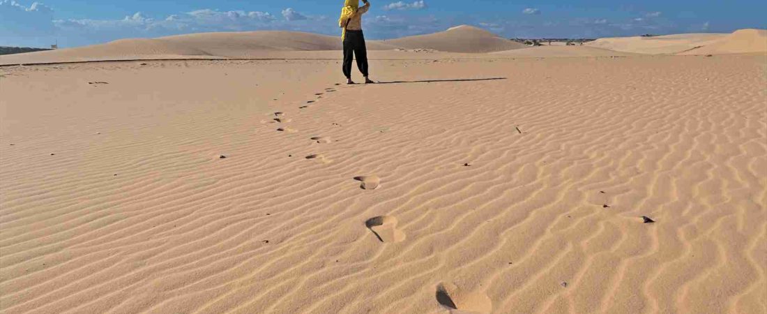 Desierto de dunas blancas de Mui Ne en Vietnam