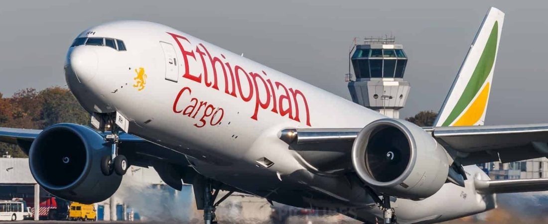 Un avión de la aerolínea Ethiopian Airlines aterrizó en un aeropuerto en construcción por error