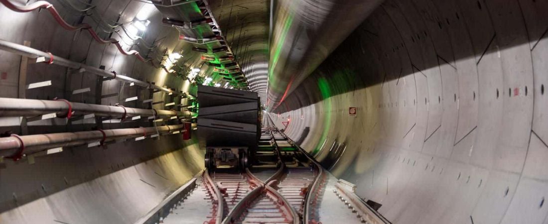 f3208455-eb2c-4002-8336-e0b1491e591a_source-aspect-ratio_default_0