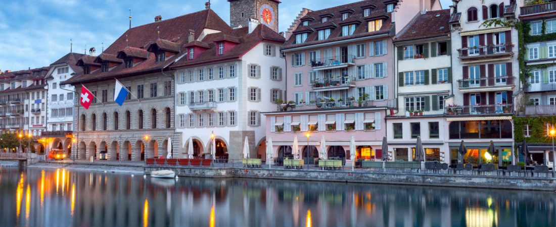 facades-of-old-medieval-houses-on-the-city-embankm-2026-01-09-13-13-11-utc