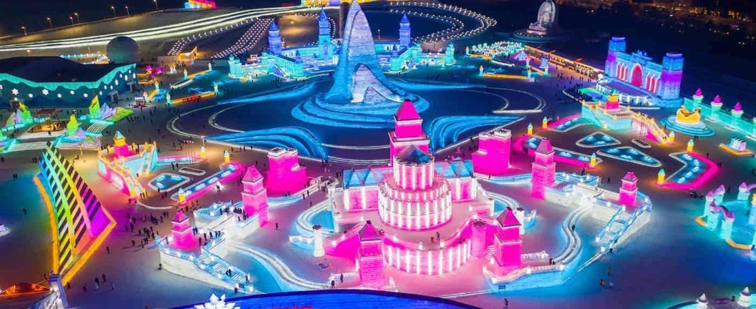 China ya esta disfrutando de su espectacular Festival de Esculturas de Nieve y Hielo, en Harbin