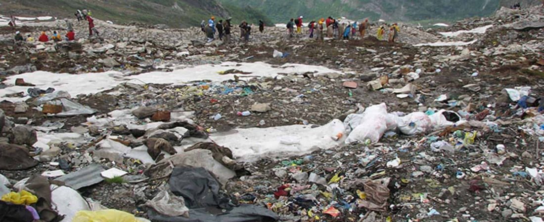 foto-2-los-sherpas-proponen-al-gobierno-nepalí-aprovechar-el-cierre-del-everest-para -limpiarlo-everestjpg