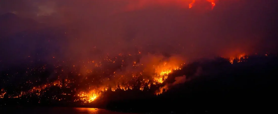 graves-peligrosos-incendios-canada_98