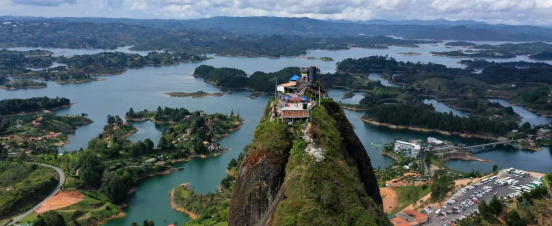 guatapé aerea el peñol