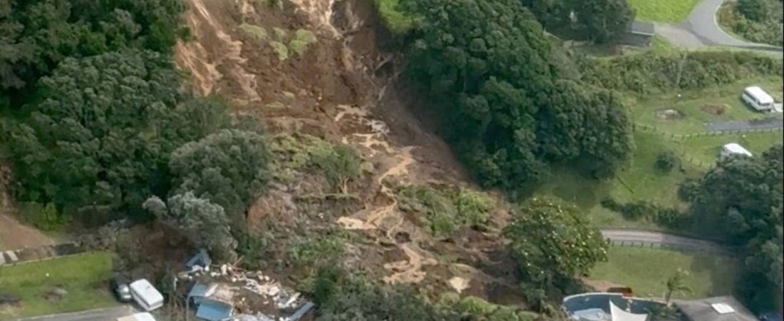 hBuoA-cEs_2000x1500__1