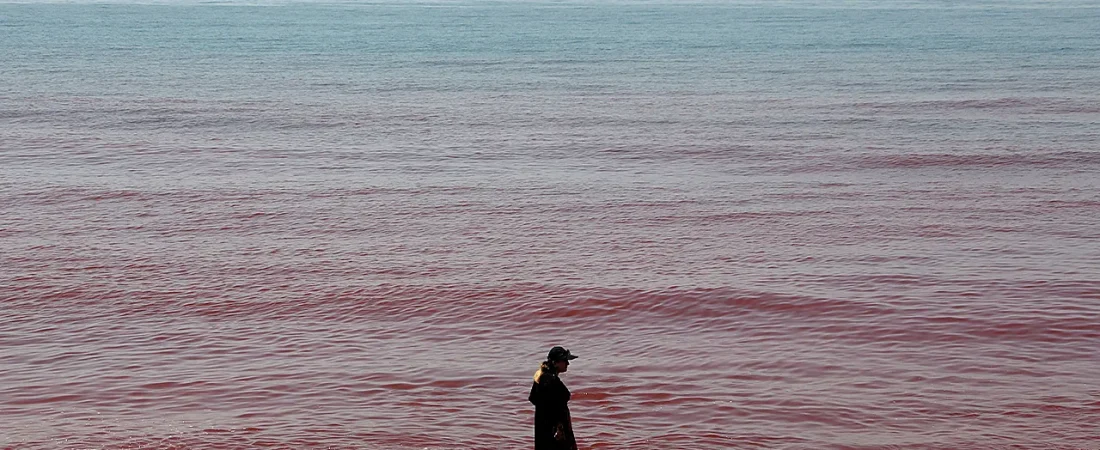 hormuz-red-rain-iran