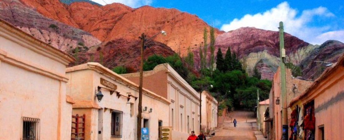 la-quebrada-de-humahuaca-tren-turistico-1